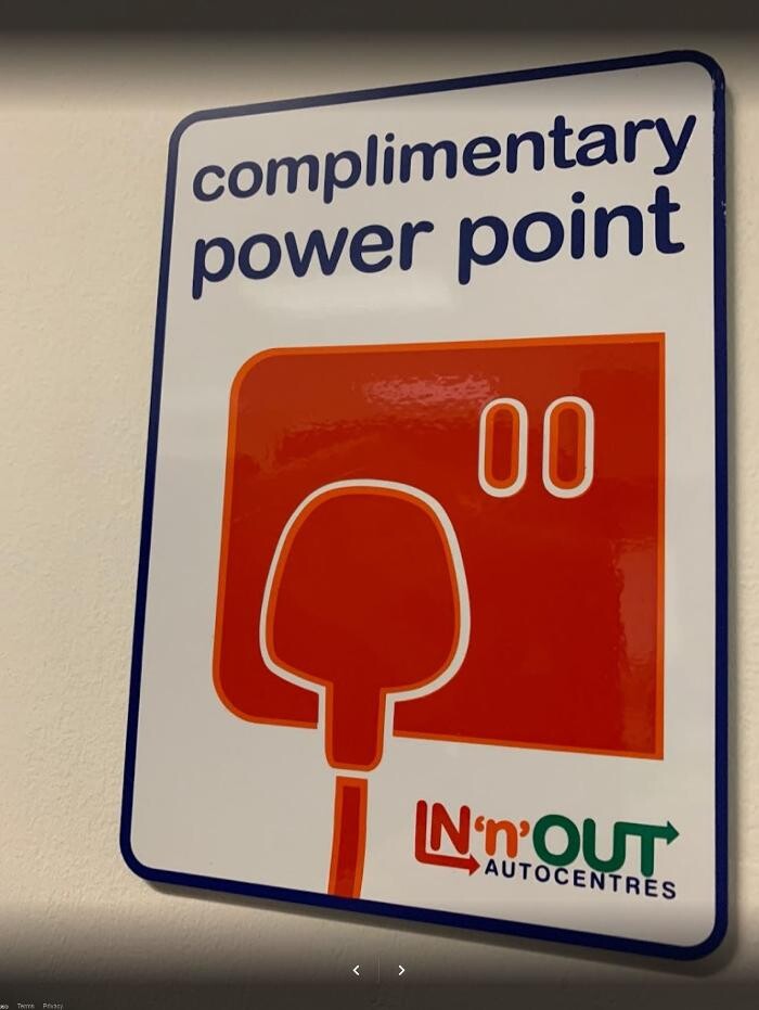 Images IN'n'OUT Autocentres Coventry