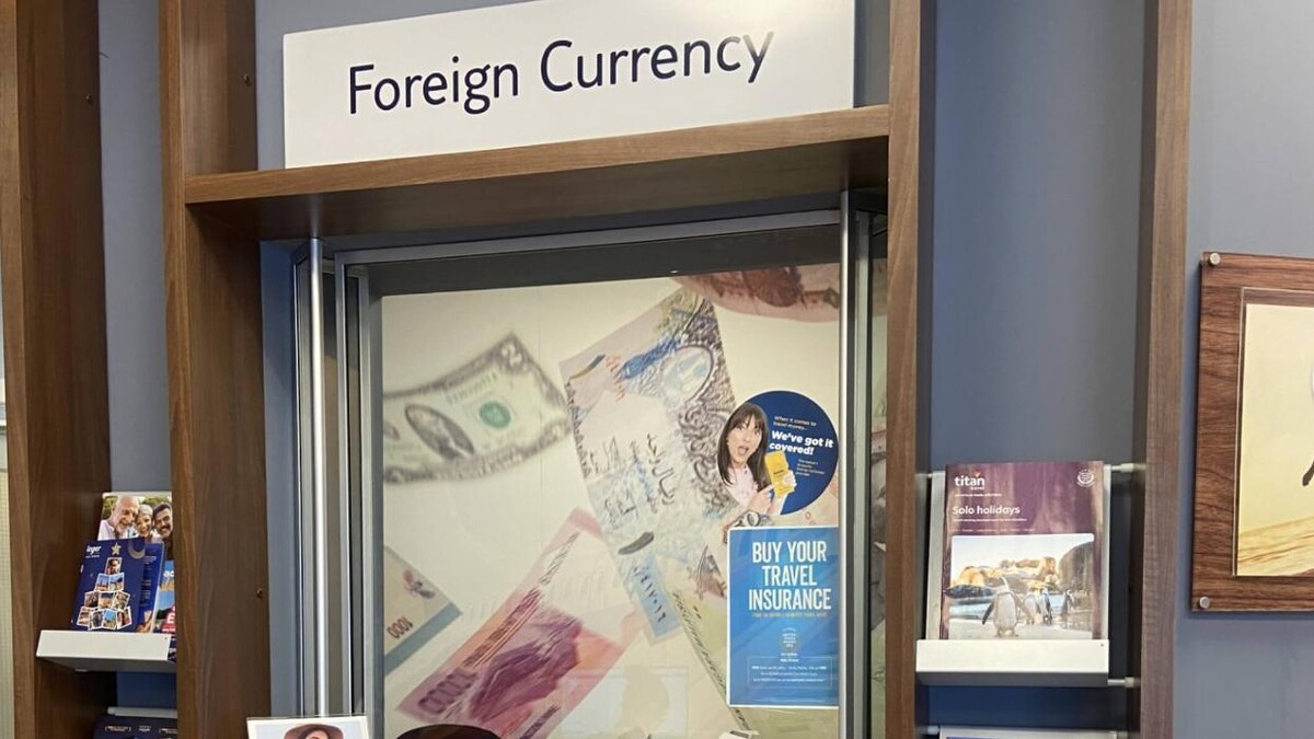 Images Hays Travel Money