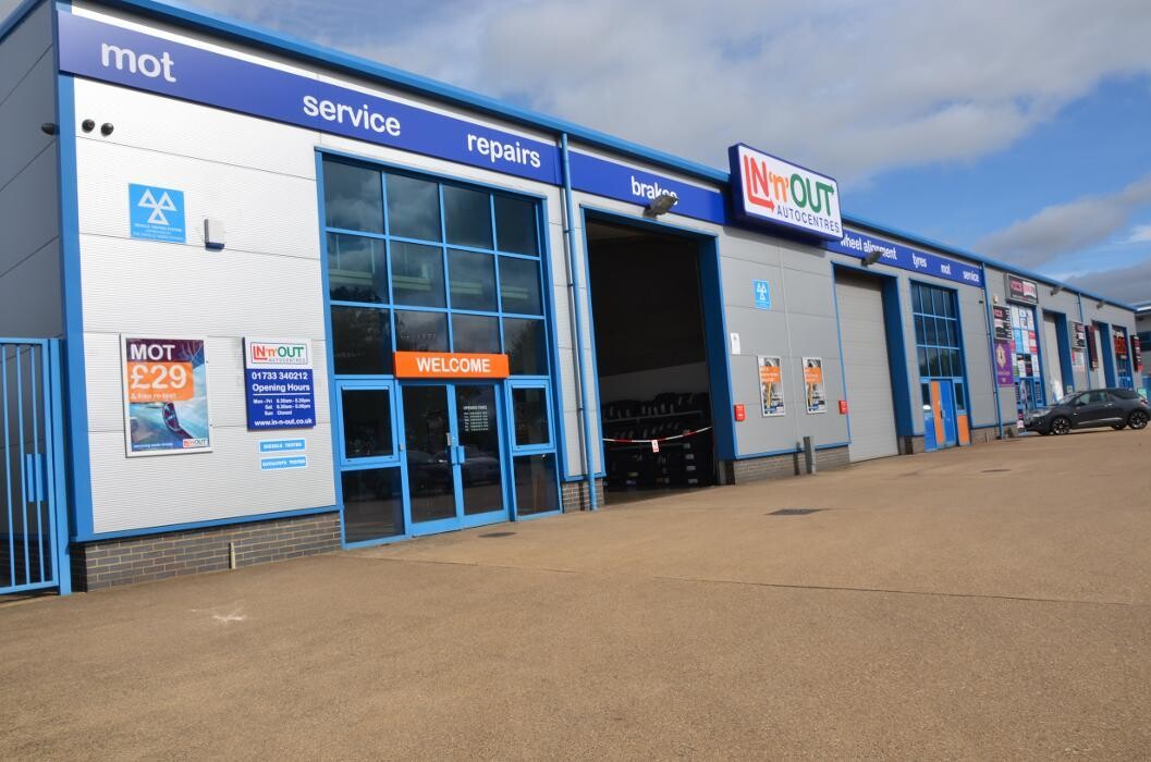 Images IN'n'OUT Autocentres Peterborough