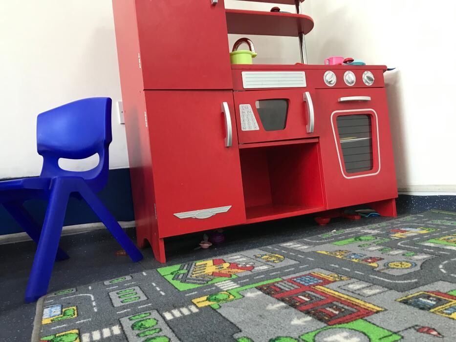 Images IN'n'OUT Autocentres Peterborough