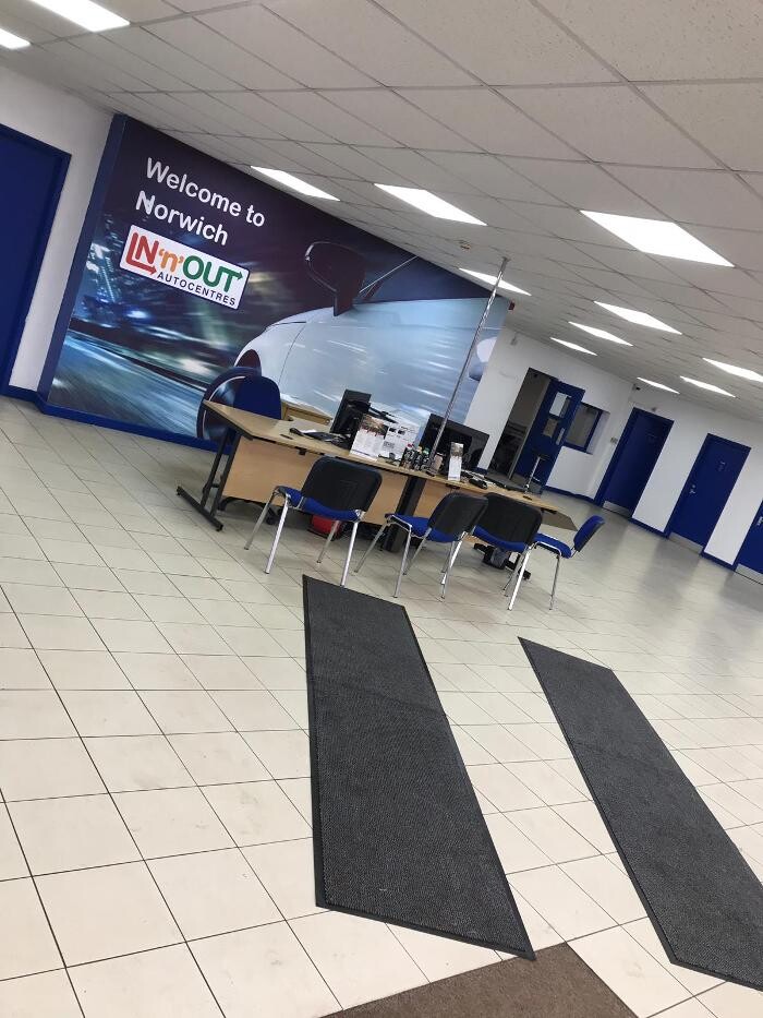 Images IN'n'OUT Autocentres Norwich