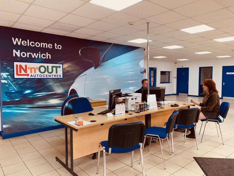 Images IN'n'OUT Autocentres Norwich