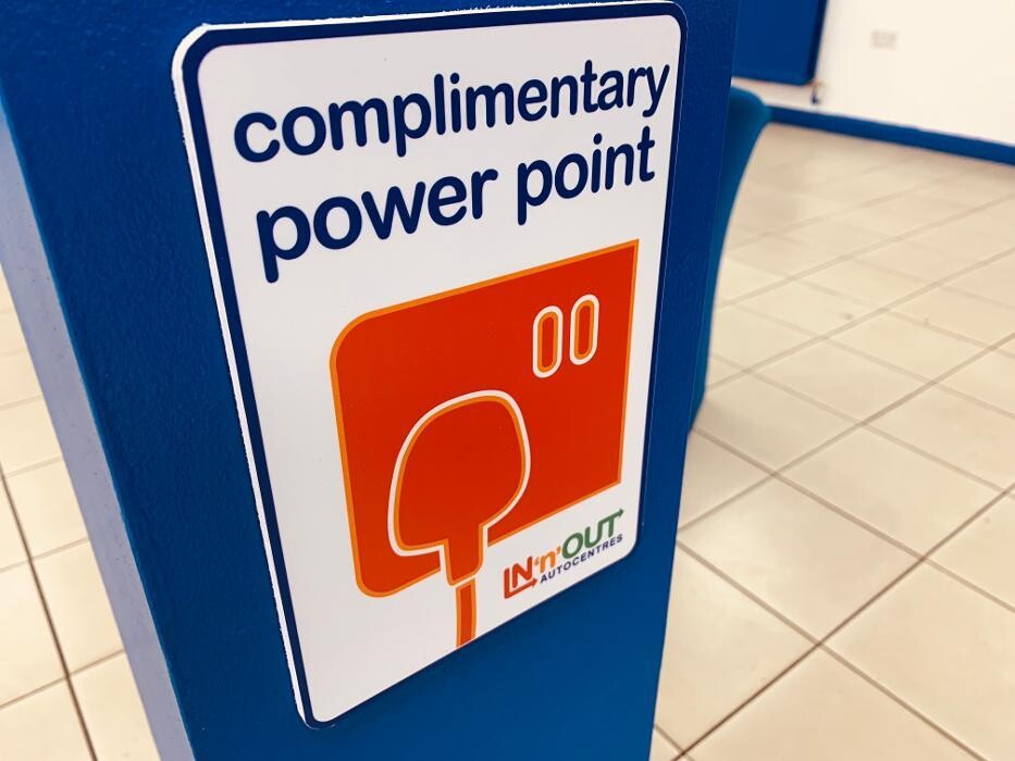 Images IN'n'OUT Autocentres Norwich