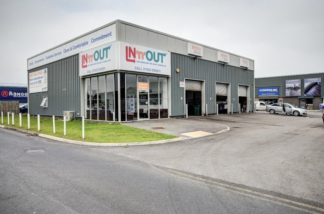 Images IN'n'OUT Autocentres Warrington