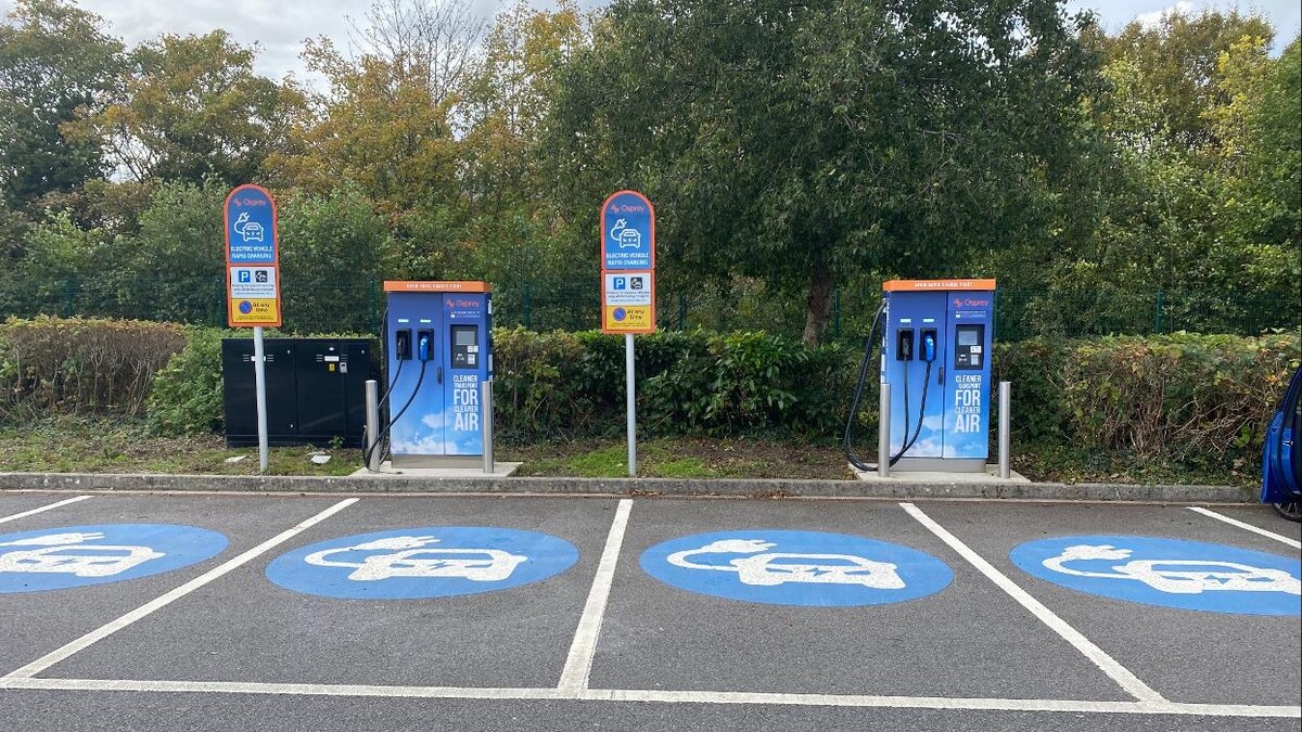 Images Osprey Charging Station