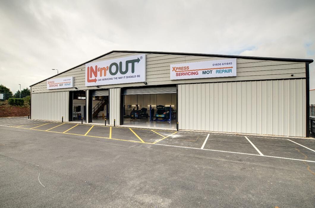 Images IN'n'OUT Autocentres Newark