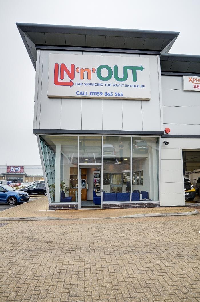 Images IN'n'OUT Autocentres Nottingham