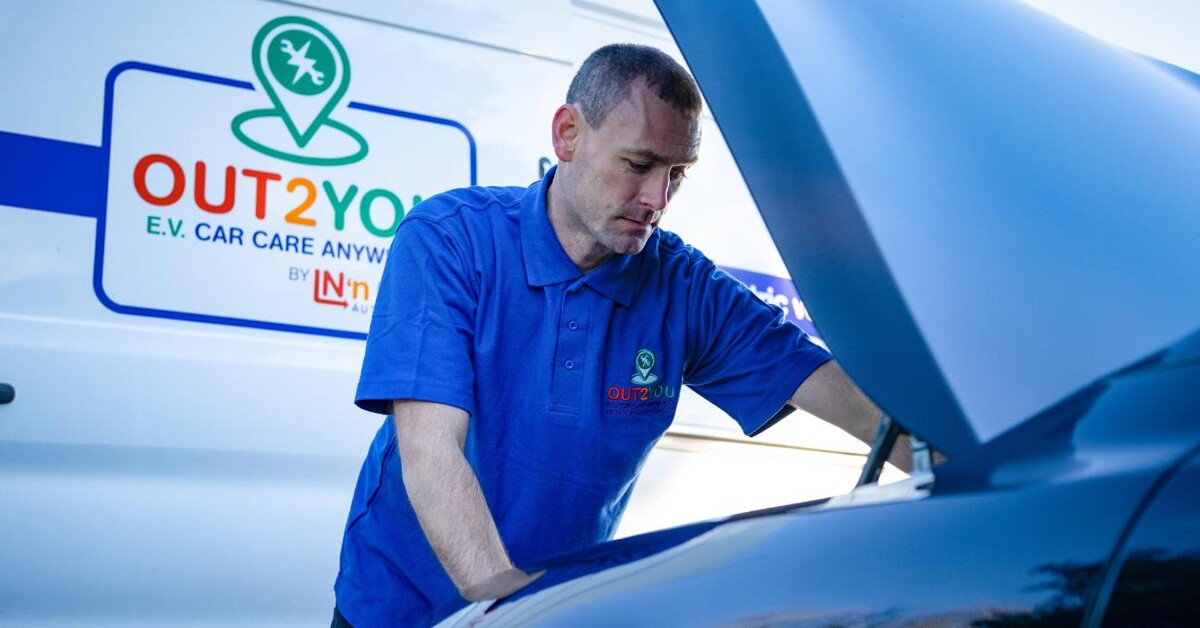 Images OUT'2'YOU By IN'n'OUT Autocentres