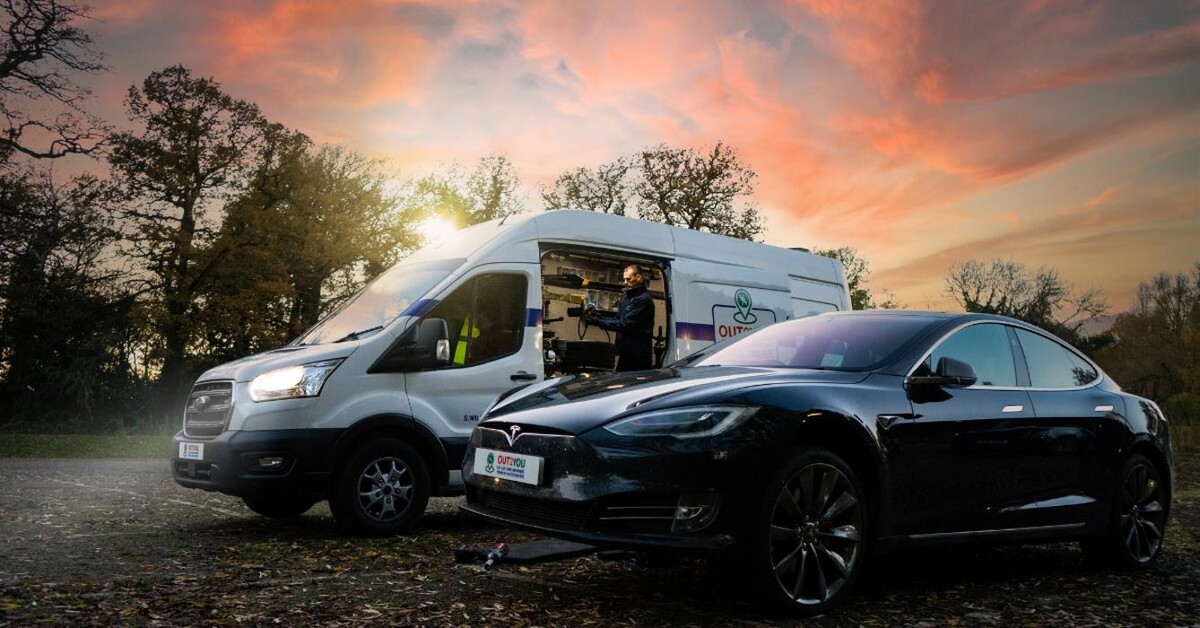 Images OUT'2'YOU By IN'n'OUT Autocentres