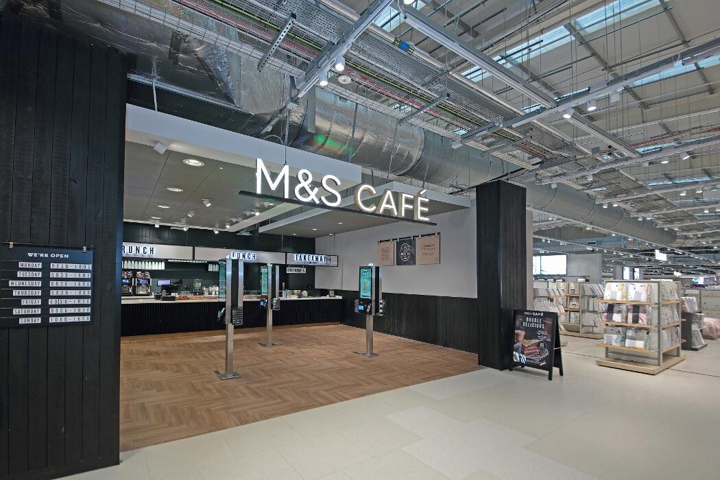 Images M&S Café