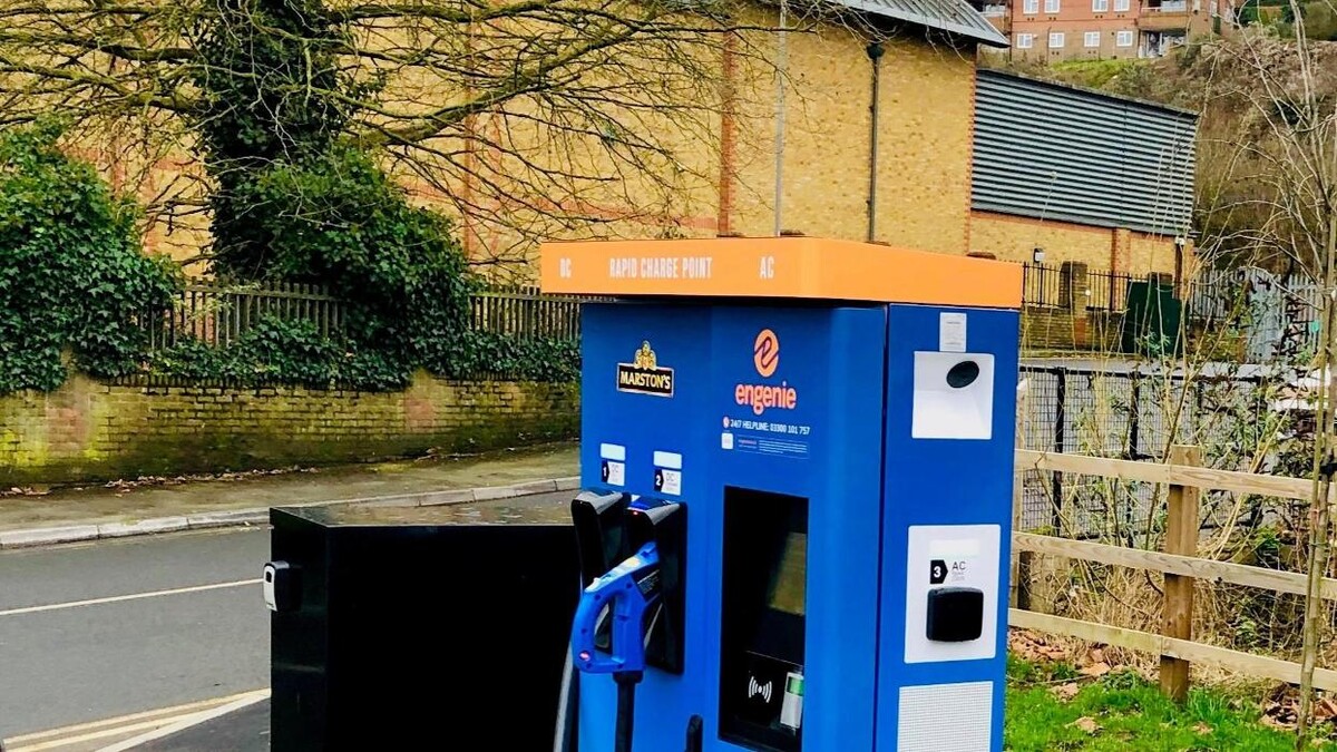 Images Osprey Charging Station