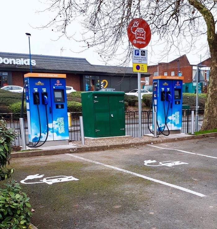 Images Osprey Charging Station
