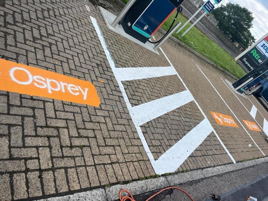 Images Osprey Charging Station