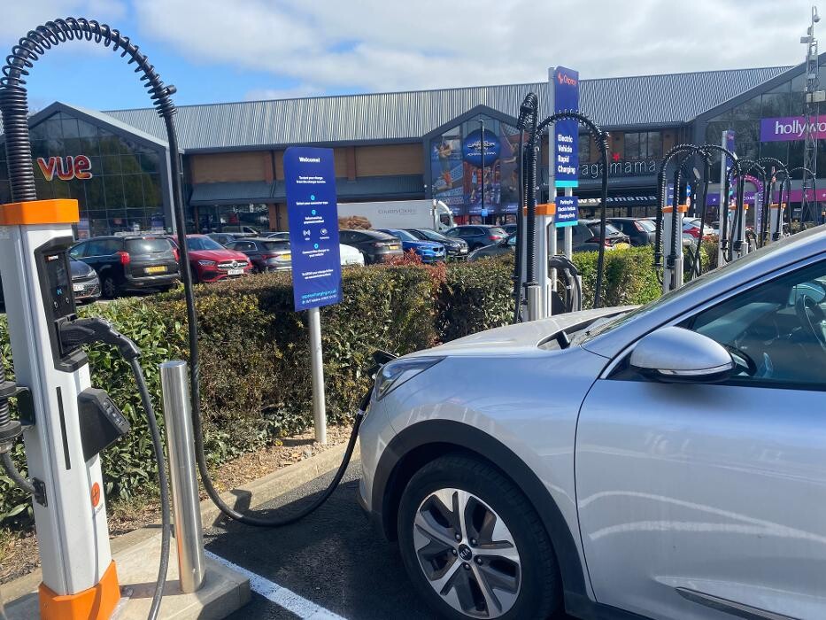 Images Osprey Charging Station