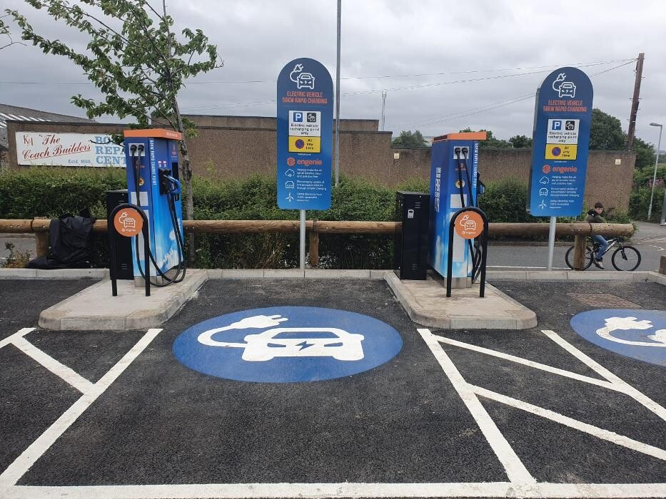 Images Osprey Charging Station