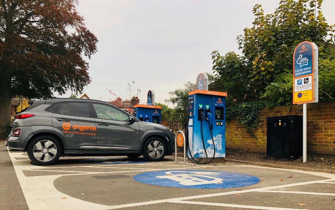 Images Osprey Charging Station