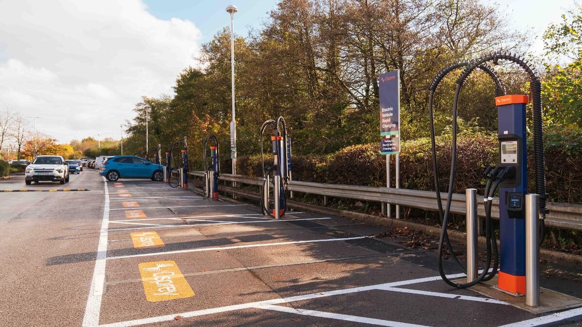 Images Osprey Charging Station