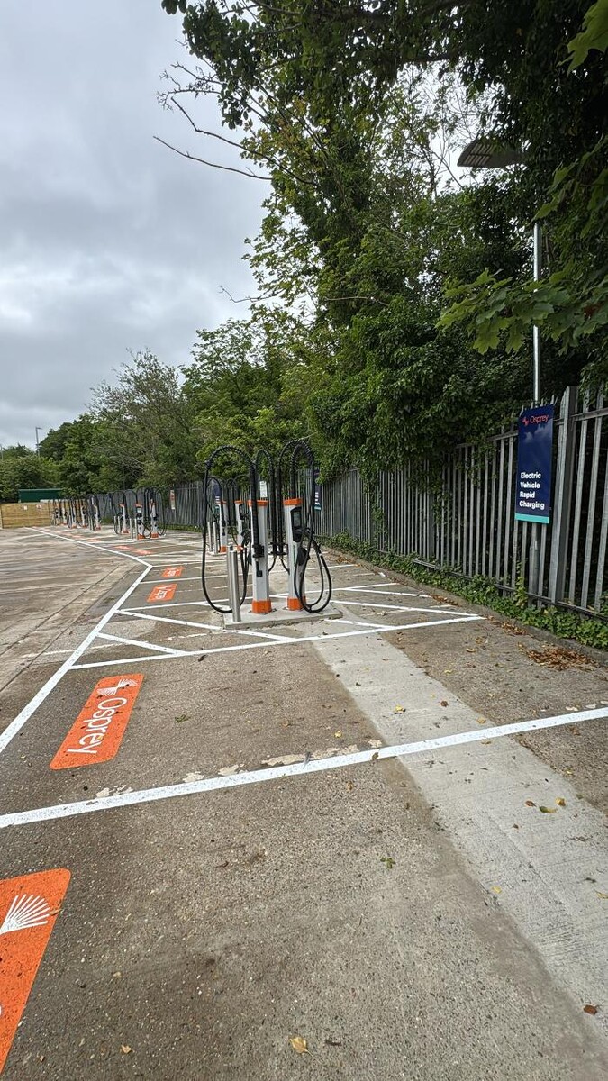 Images Osprey Charging Station