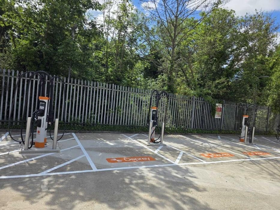 Images Osprey Charging Station