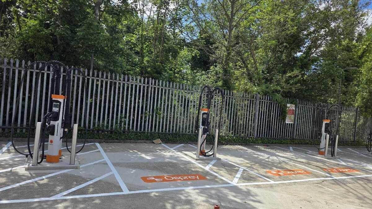 Images Osprey Charging Station