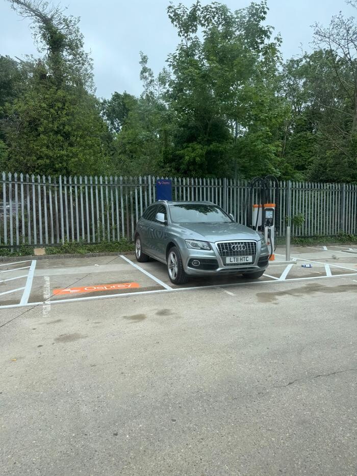 Images Osprey Charging Station