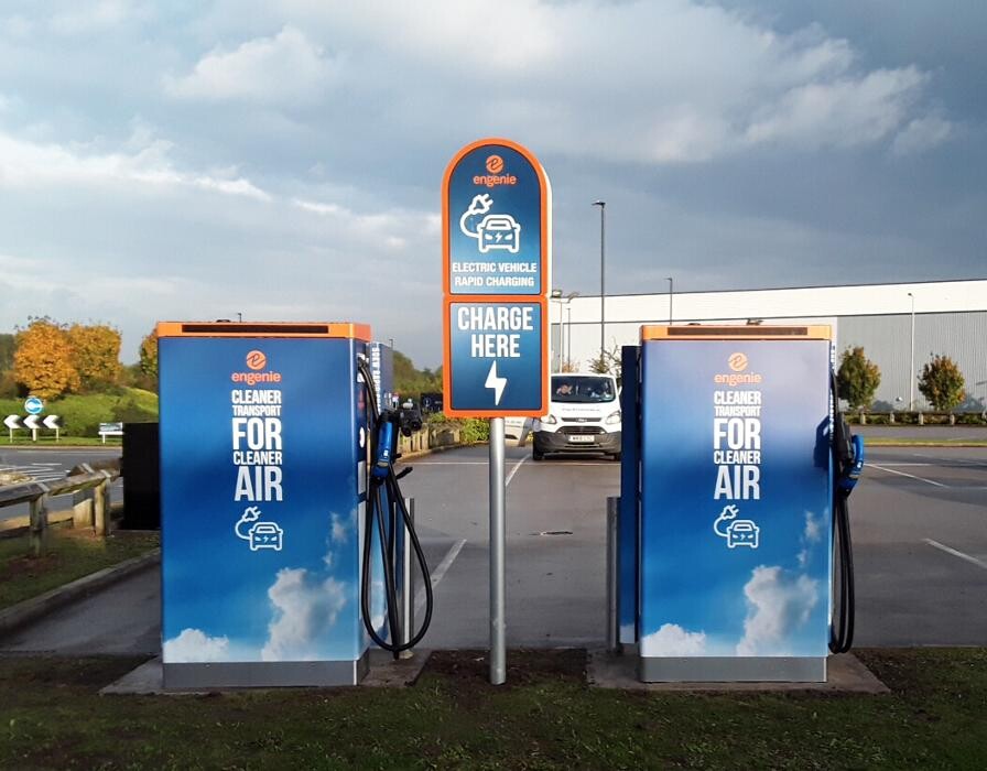 Images Osprey Charging Station