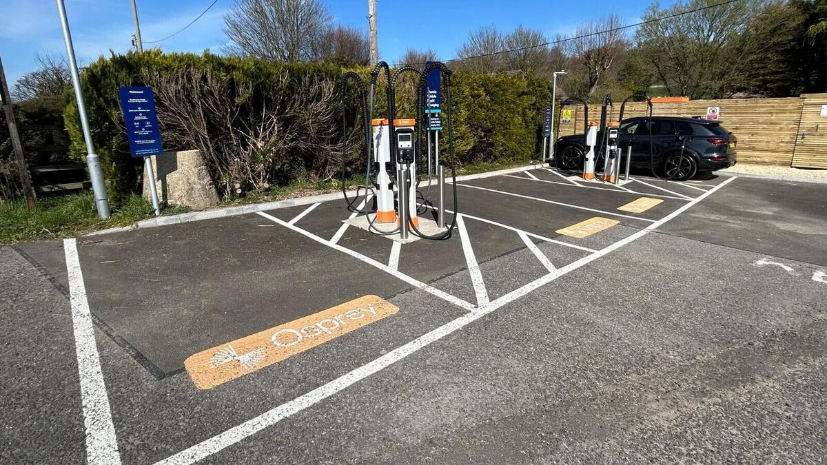 Images Osprey Charging Station