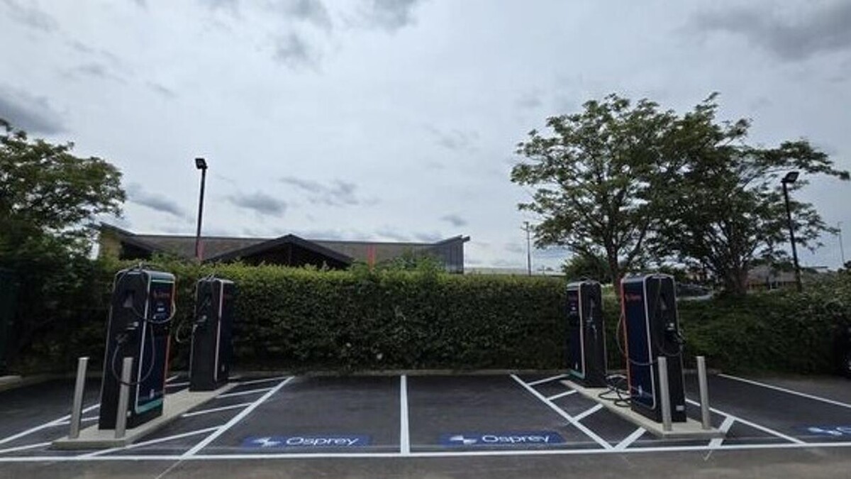 Images Osprey Charging Station