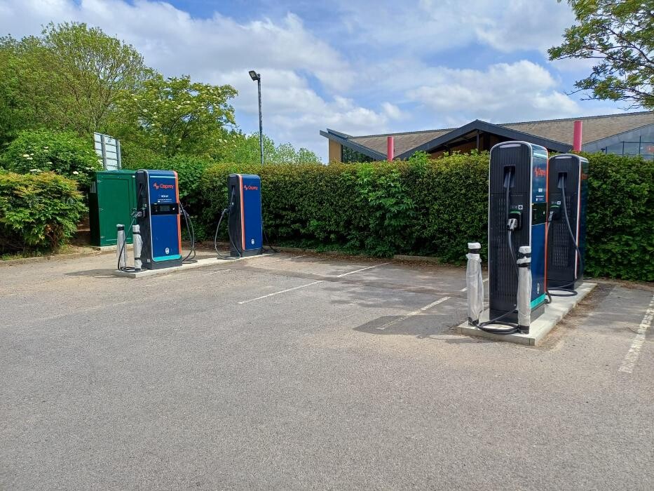 Images Osprey Charging Station