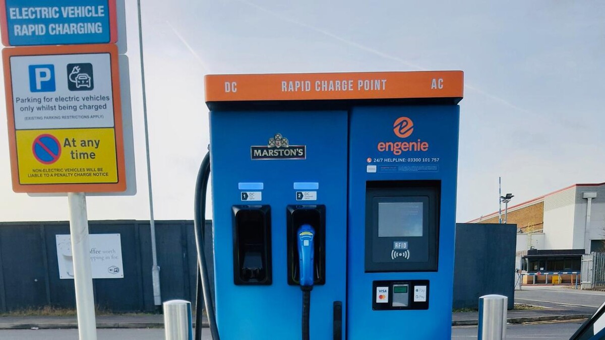 Images Osprey Charging Station