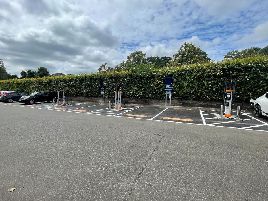 Images Osprey Charging Station