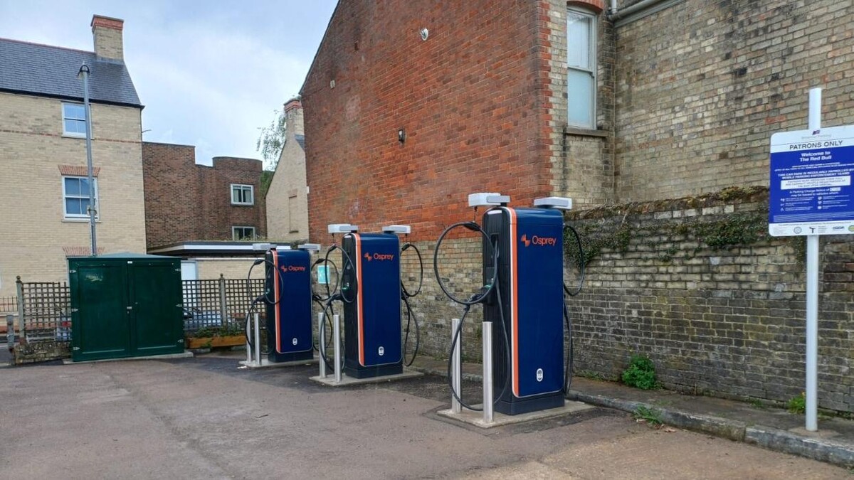 Images Osprey Charging Station