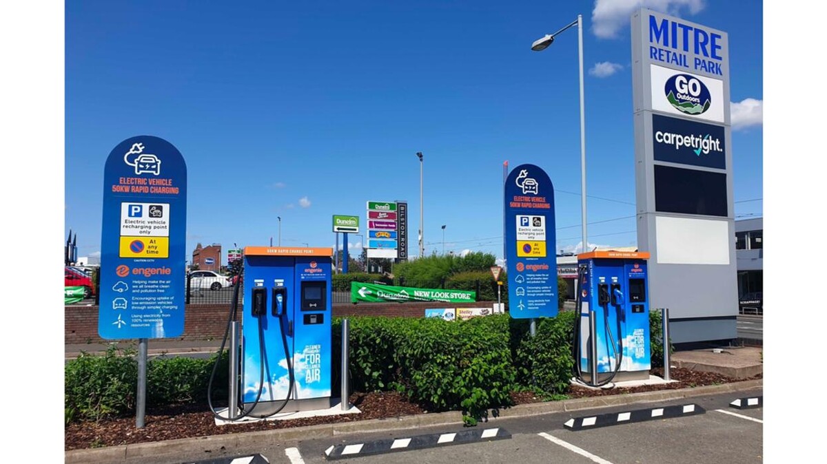 Images Osprey Charging Station