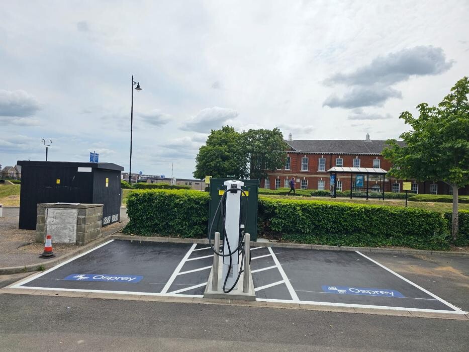 Images Osprey Charging Station