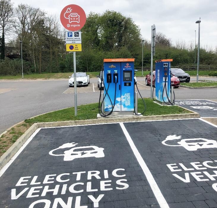 Images Osprey Charging Station