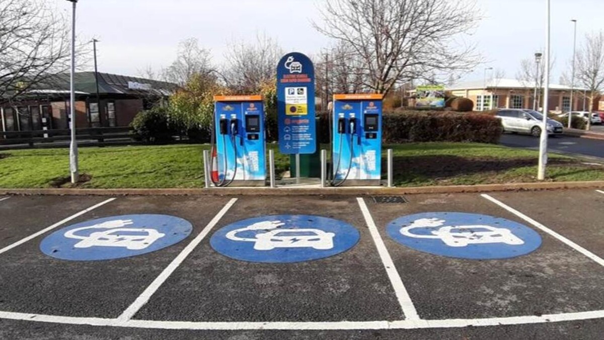 Images Osprey Charging Station