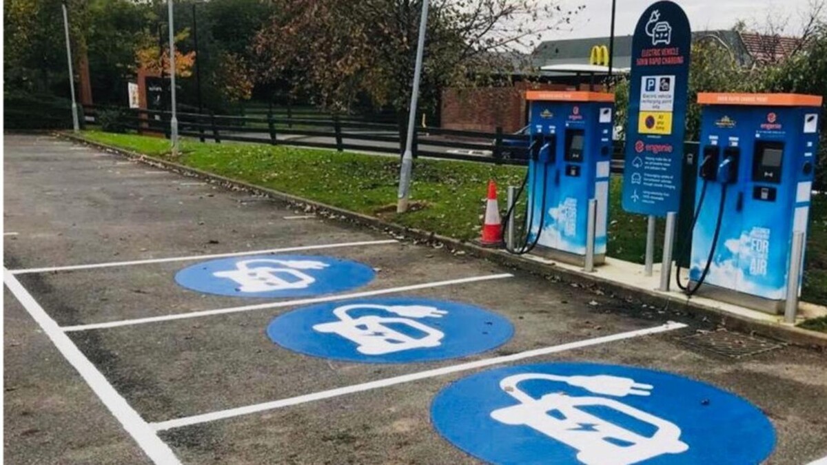 Images Osprey Charging Station