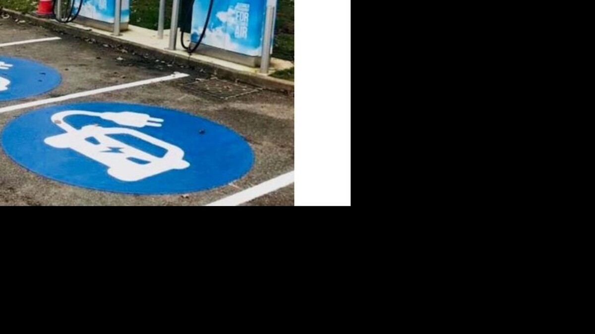 Images Osprey Charging Station