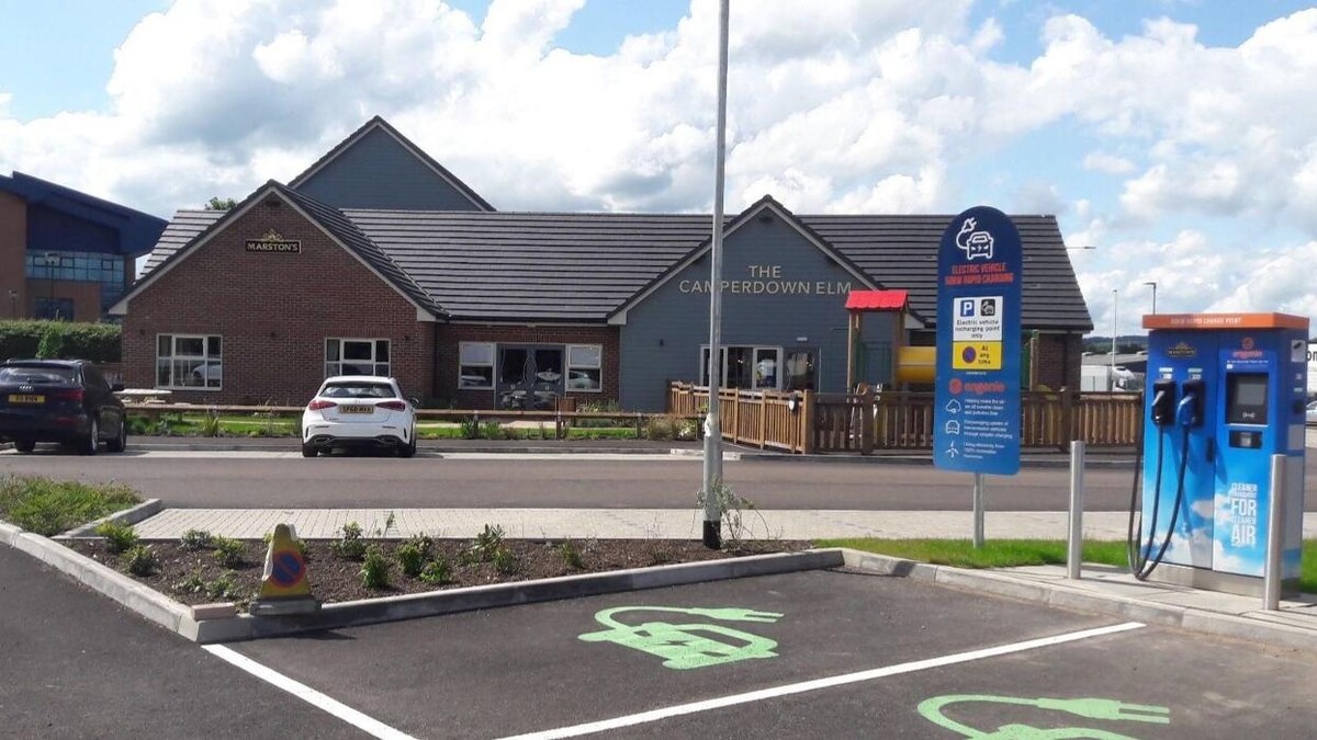 Images Osprey Charging Station