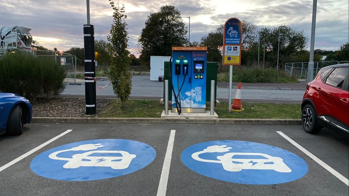 Images Osprey Charging Station