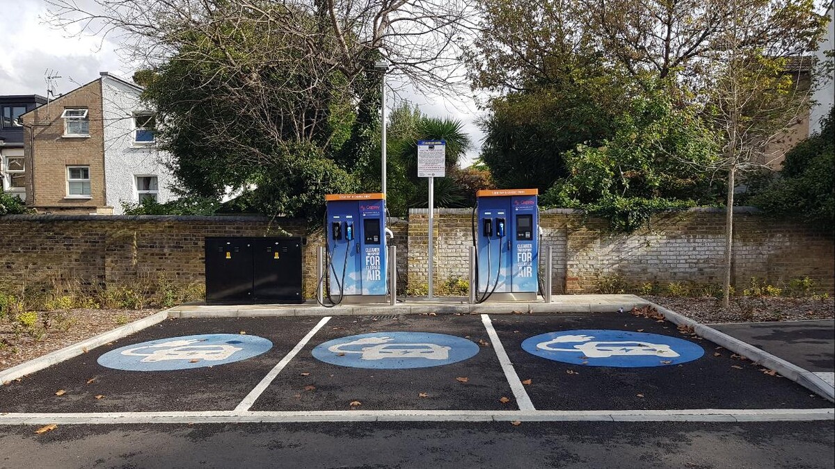 Images Osprey Charging Station