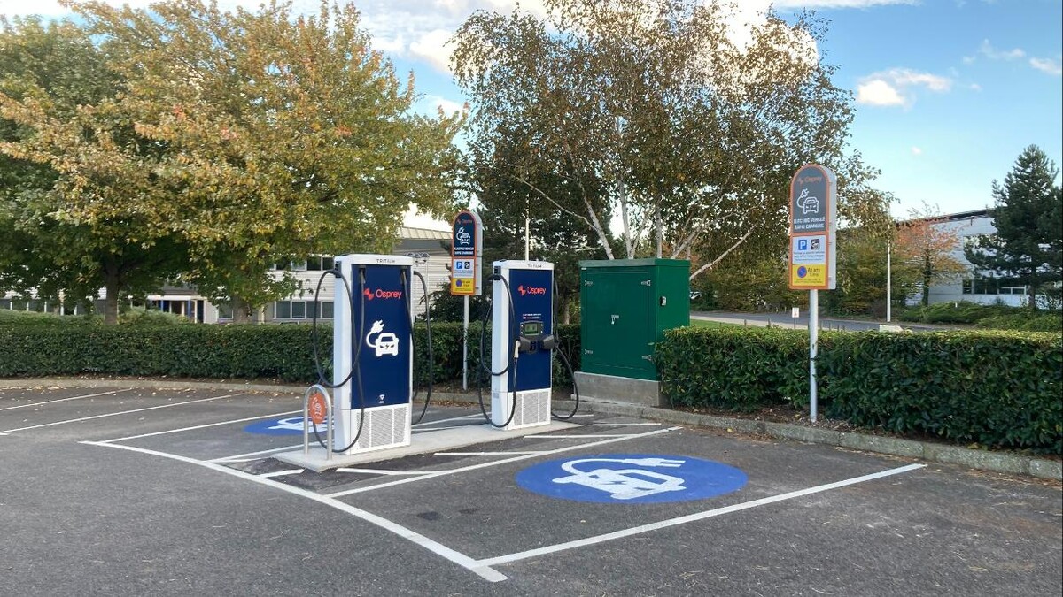 Images Osprey Charging Station