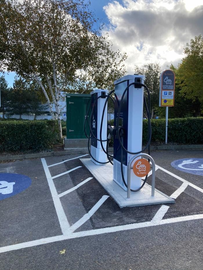 Images Osprey Charging Station