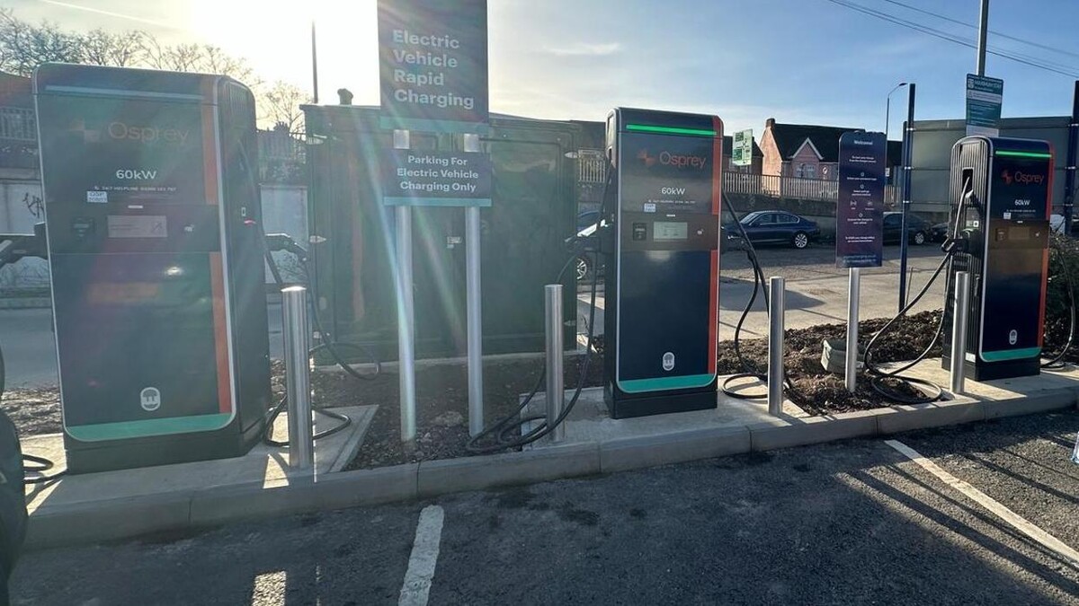 Images Osprey Charging Station