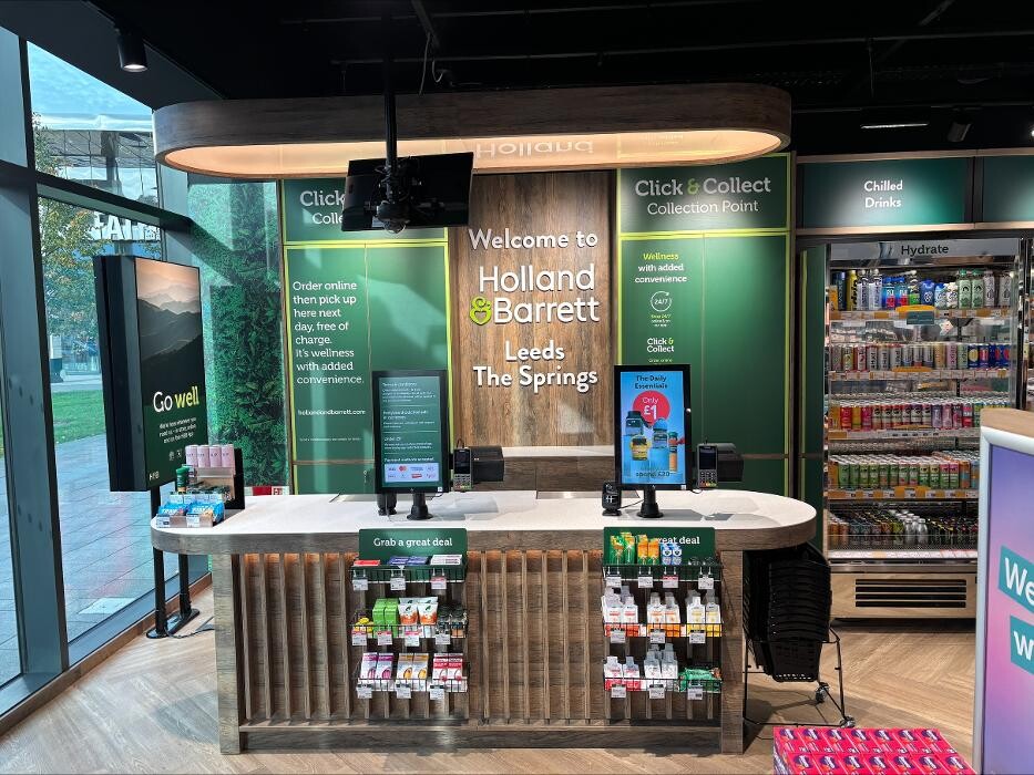 Images Holland & Barrett - Leeds Springs