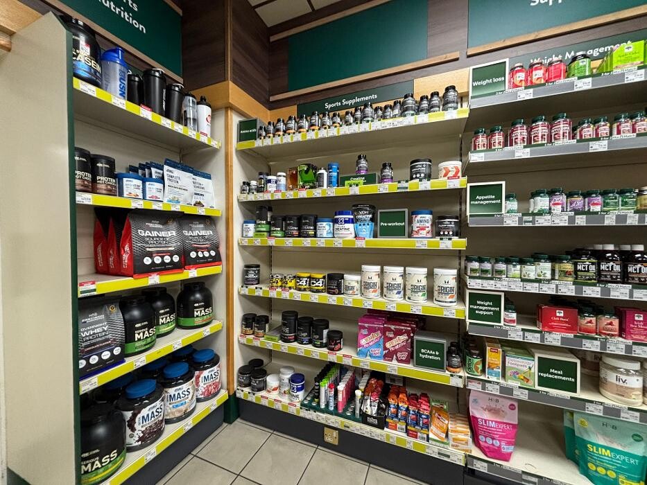 Images Holland & Barrett - Long Eaton