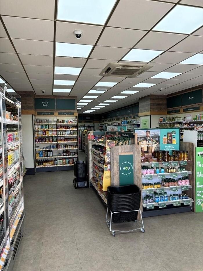 Images Holland & Barrett - Paisley