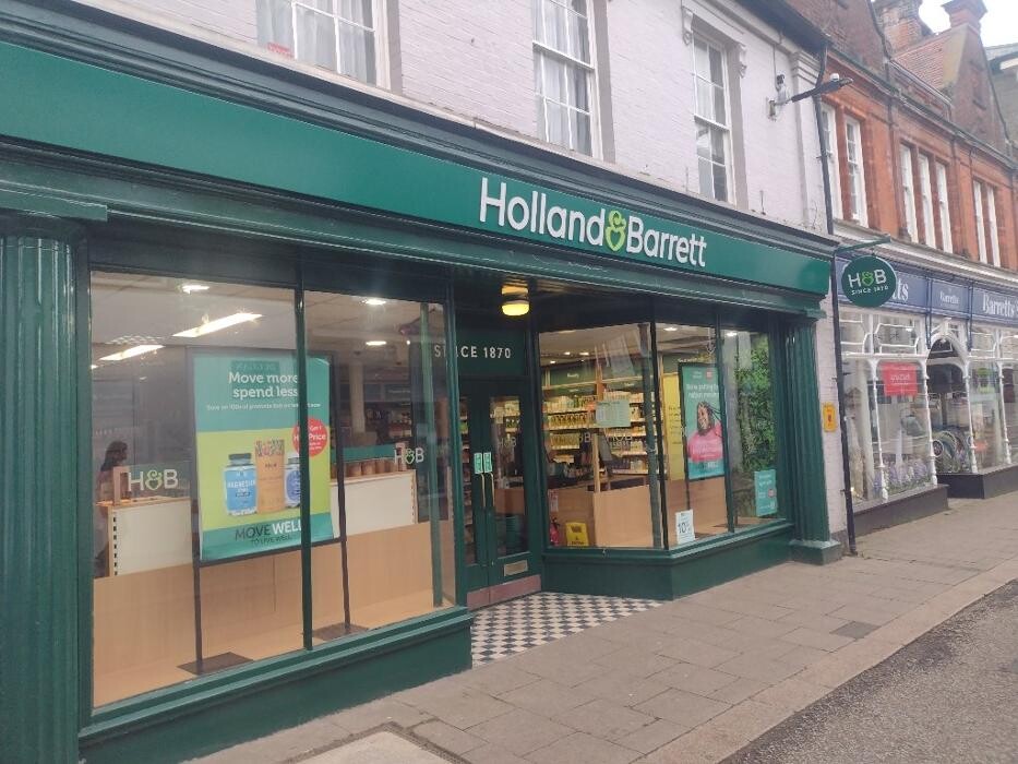 Images Holland & Barrett - Woodbridge
