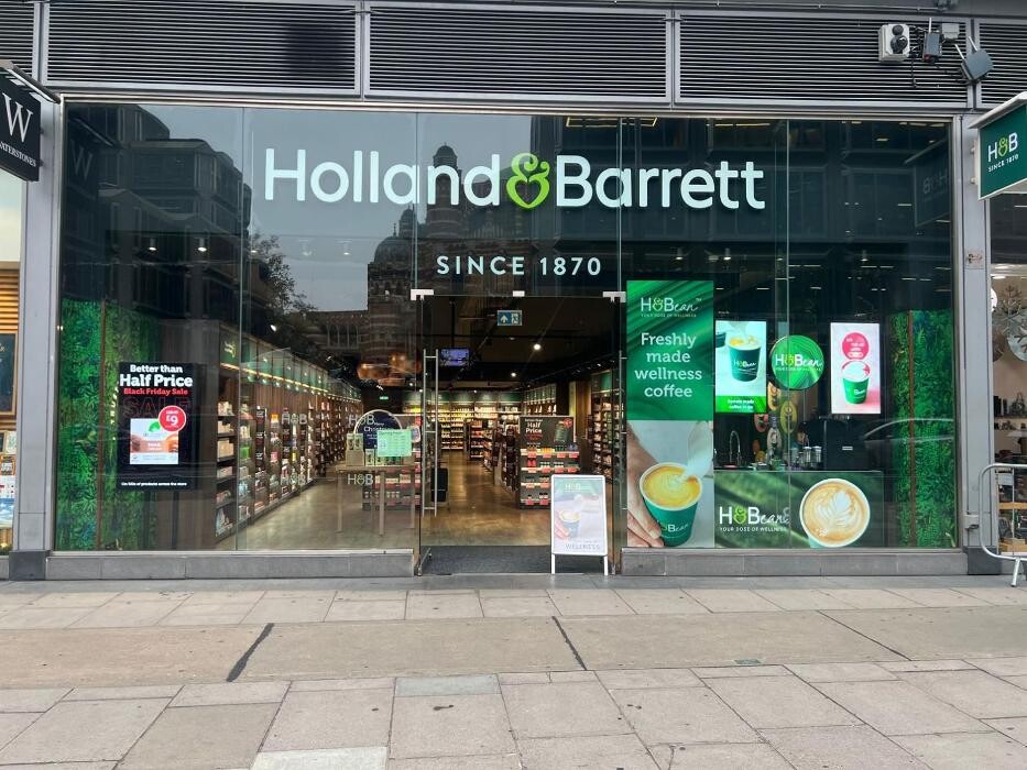 Images Holland & Barrett - Victoria Street
