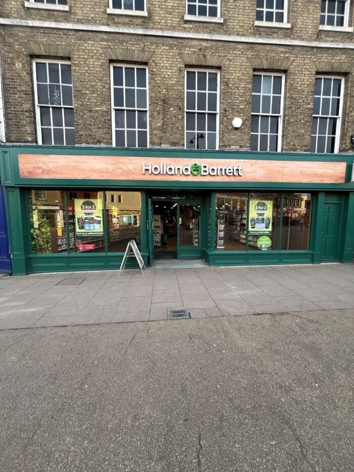 Images Holland & Barrett - Sudbury